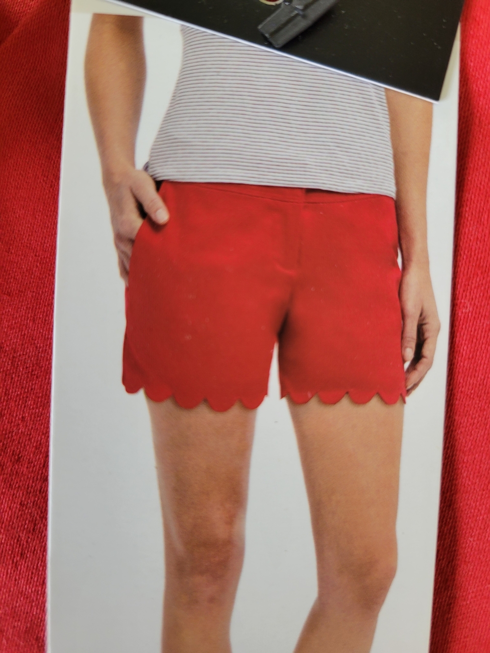 Nwt The Limited Women’s Scallop Hem Red Shorts
